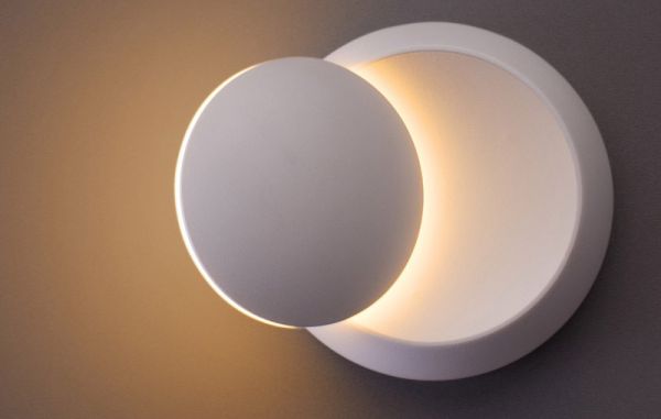 Настенный светильник Arte Lamp Eclipse A1421AP-1WH, арматура белая, плафон металл белый, 14х7 см