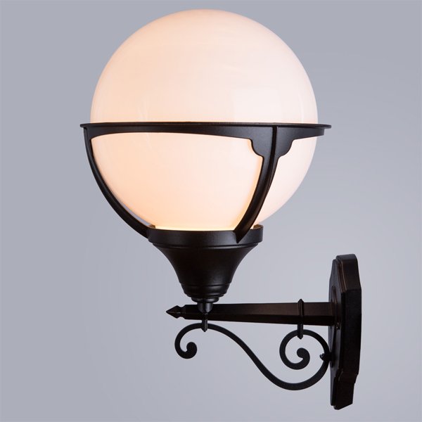 Настенный фонарь уличный Arte Lamp Monaco A1491AL-1BK, арматура черная, плафон пластик белый, 27х30 см - фото 1