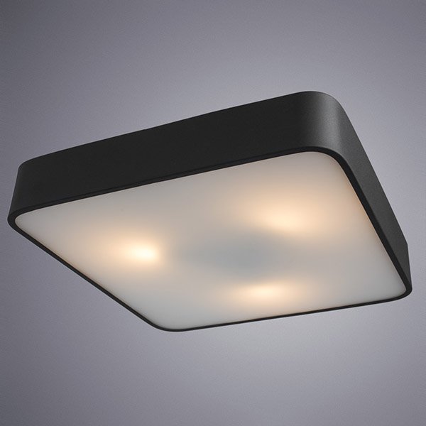 Потолочный светильник Arte Lamp Cosmopolitan A7210PL-3BK, арматура черная, плафон стекло белое, 40х40 см - фото 1