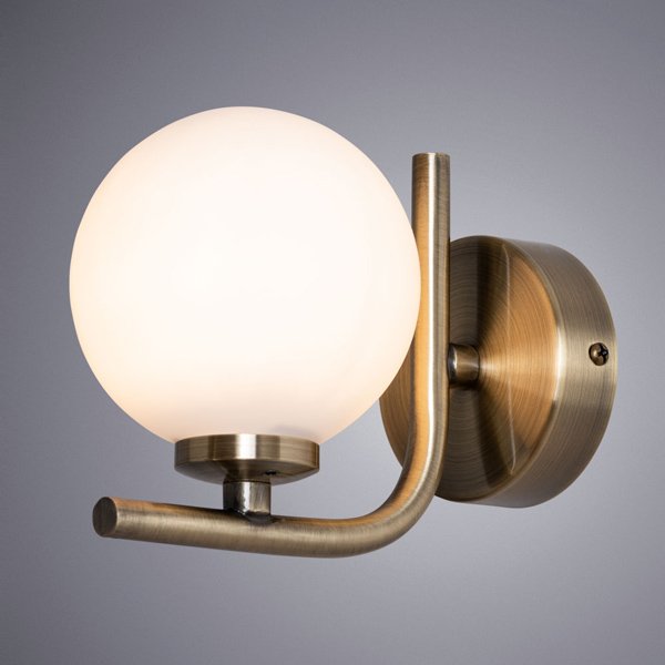 Бра Arte Lamp Bolla-Piccolo A3988AP-1AB, арматура бронза, плафон стекло белое, 10х16 см - фото 1