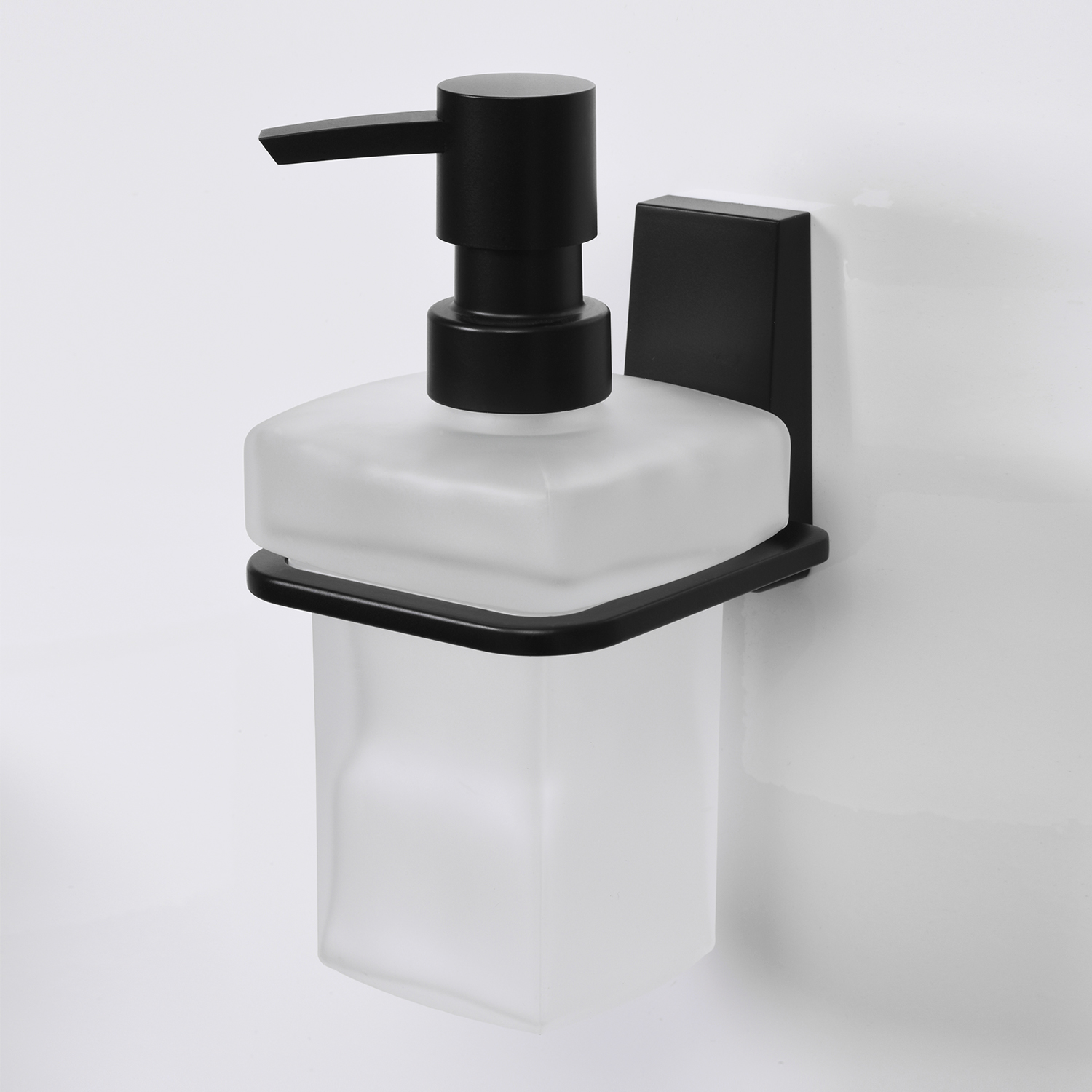 Дозатор WasserKRAFT Abens K-3299 для жидкого мыла, подвесной, цвет черный - фото 1