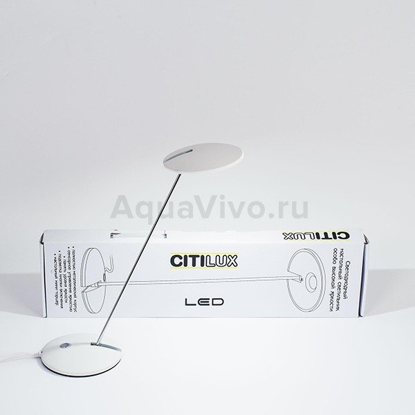 Офисная настольная лампа Citilux Ньютон CL803030, арматура белая / хром, плафон пластик белый, 15х15 см