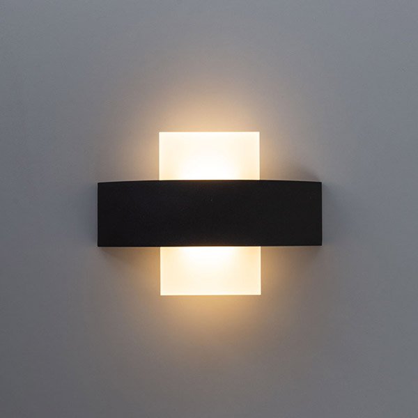 Настенный светильник Arte Lamp Croce A1444AP-1BK, арматура черная, плафон акрил белый, 23х6 см