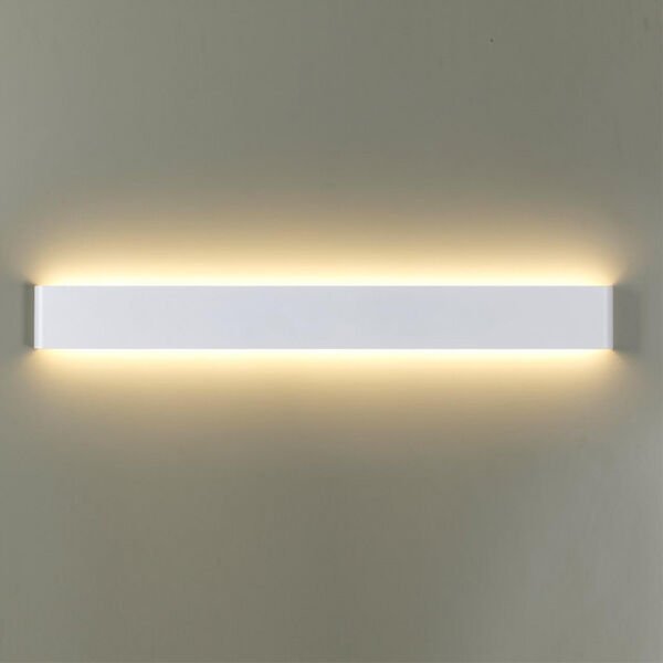 Настенный светильник Odeon Light Framant 4293/30WL, арматура белая, плафон металл белый - фото 1
