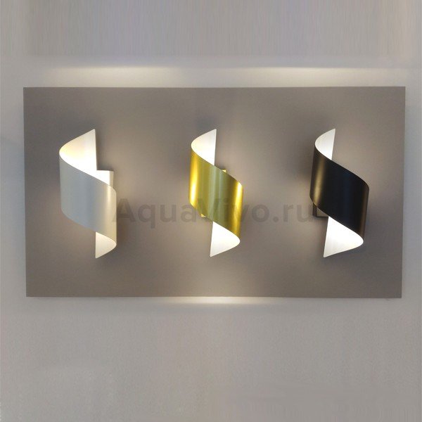 Настенный светильник Odeon Light Boccolo 3544/5LW, арматура  золото, плафон металл золотистый, 13х30 см