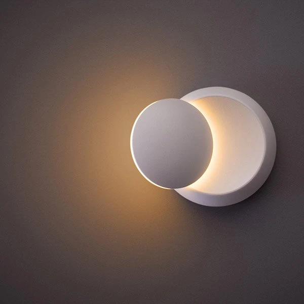 Настенный светильник Arte Lamp Eclipse A1421AP-1WH, арматура белая, плафон металл белый, 14х7 см - фото 1