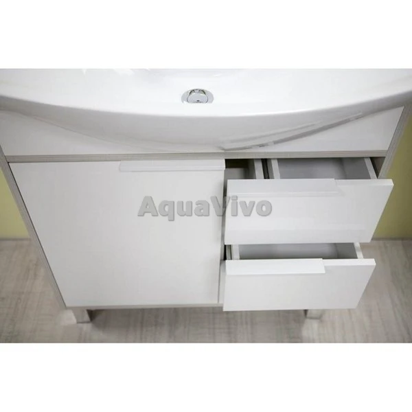 Мебель для ванной Акватон Рико 65 цвет белый / ясень фабрик