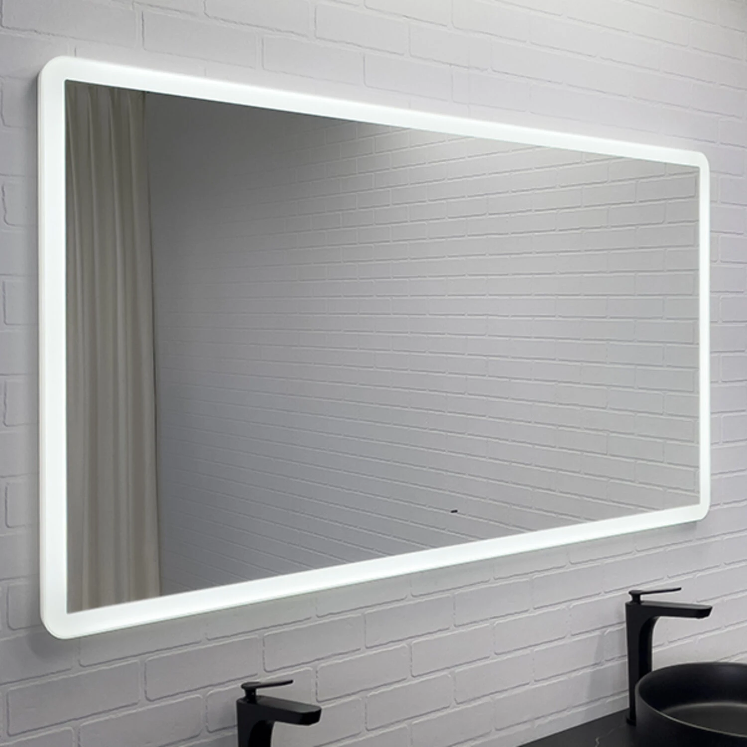 Зеркало Comforty Портленд 150x80, с подсветкой